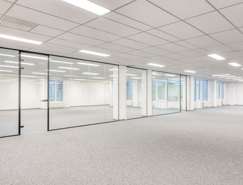                                         Bureaux à louer à Zwijnaarde, € 6.765
