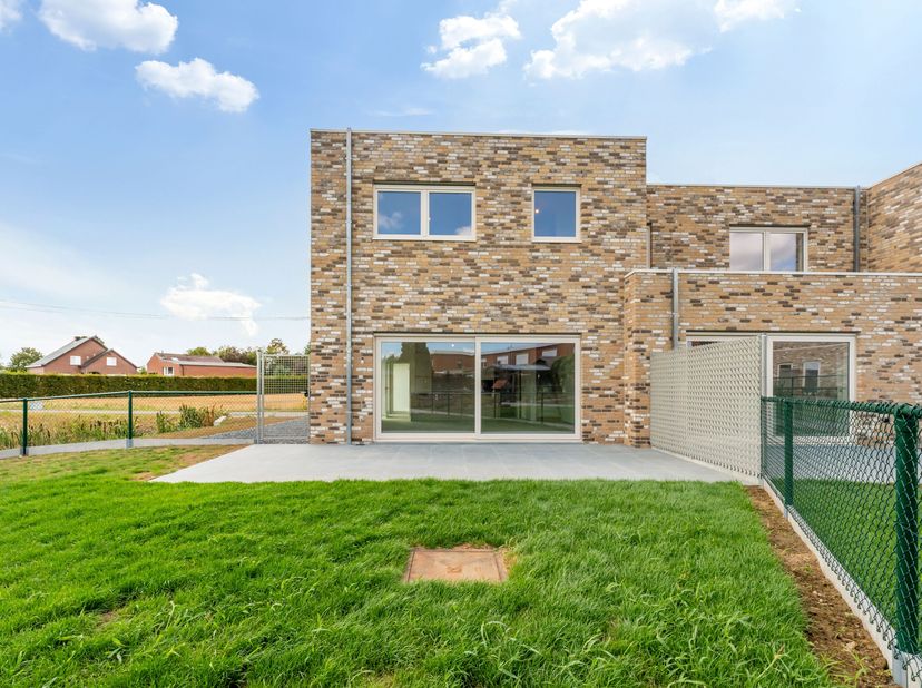 Maison à vendre
                    à 8972 Proven