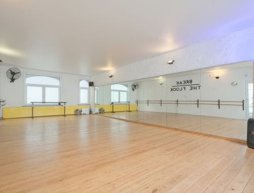                                         Speciaal complex te koop in Etterbeek, € 599.000
