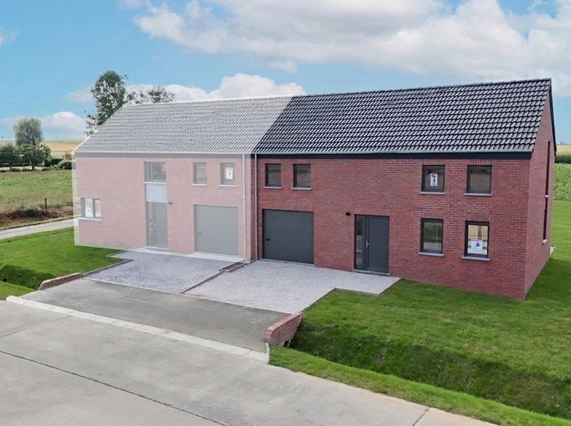 Huis te koop in Rue de Forest 8 C,
                    7910 Cordes