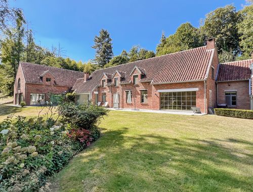                                         Uitzonderlijke woning te koop in Grez-Doiceau, € 1.690.000
