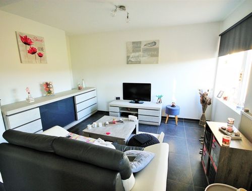                                         Appartement te huur in Pry, € 650
