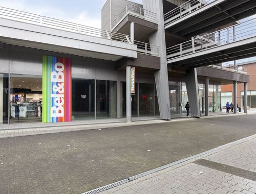                                         Handelspand te huur in Maaseik, € 3.825
