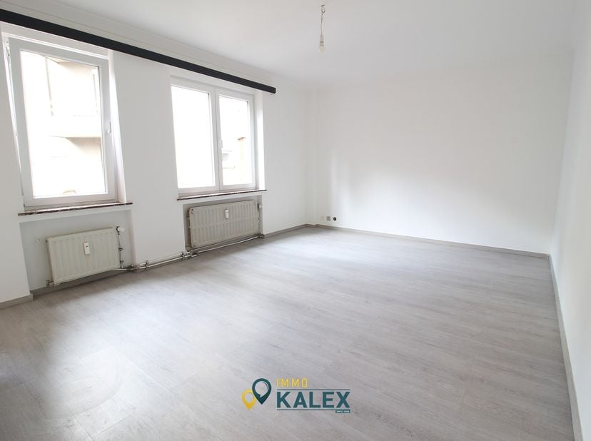 Appartement te koop
                    in 1060 Sint-Gillis