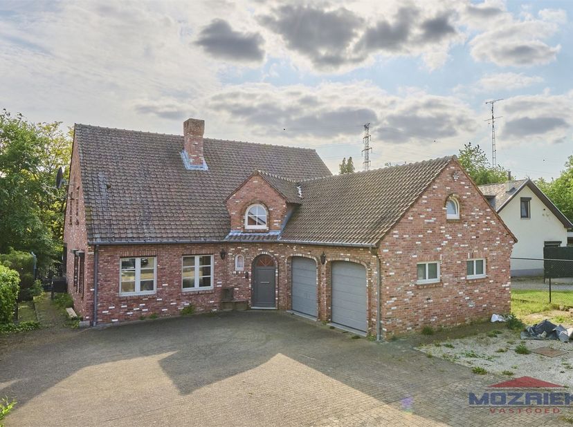 Huis te koop in Bosheidestraat 11,
                    3560 Lummen