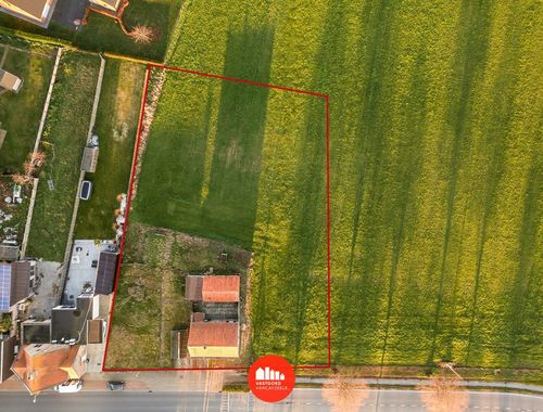                                         Bouwgrond te koop in Zuidschote, € 325.000
