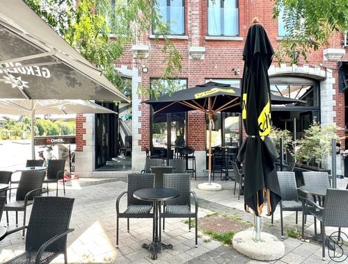                                         Commercieel Gebouw te koop in Ronse, € 495.000
