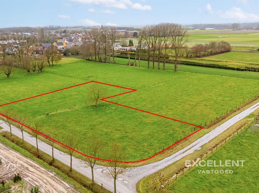 Grond te koop in Holvarent,
                    9630 Hundelgem