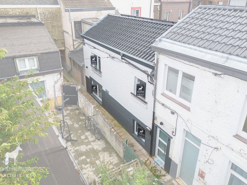 Huis te koop in ,
                    6061 Montignies-sur-Sambre