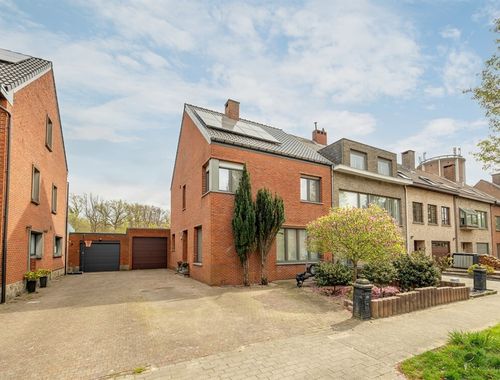                                         Maison à vendre à Schoten, € 497.000
