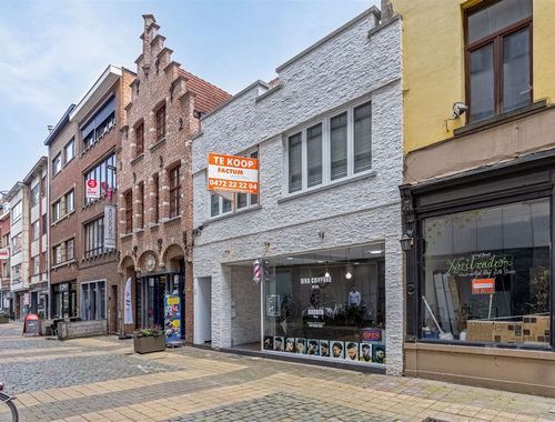                                         Bâtiment commercial à vendre à Mechelen, € 299.000
