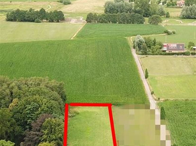 Terrain à vendre
                    à 2500 Lier