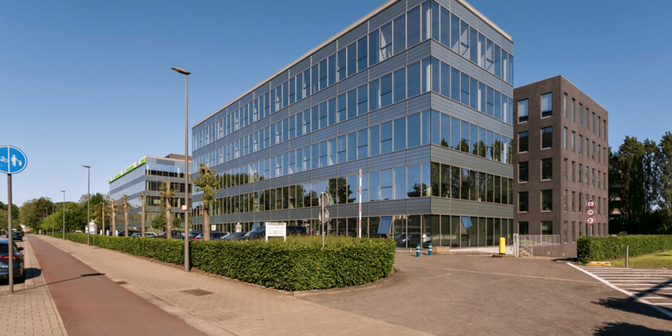 Bien professionnel à louer à Berchemstadionstraat 72, 2600 Berchem