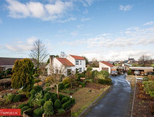                                         Maison à vendre à Ronsele, € 545.000
