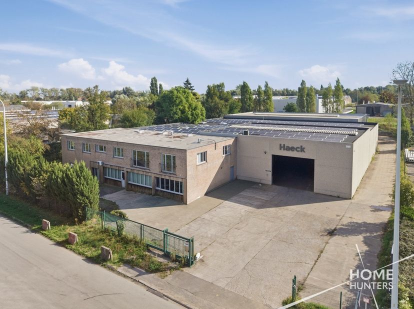 Bedrijfsvastgoed te koop in Paddevijverstraat 46,
                    8900 Ieper
