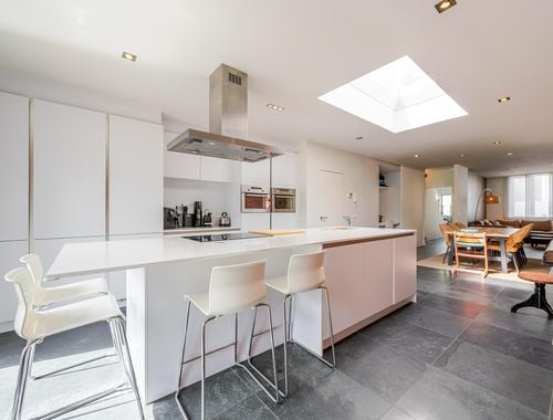                                         Maison deux facades à vendre à Hemiksem, € 435.000

