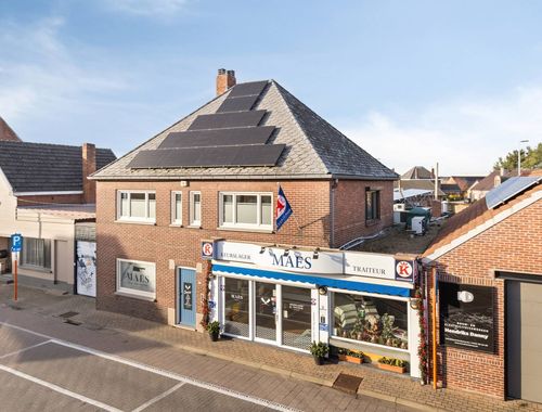                             Bien commercial avec habitation à vendre à Overpelt
