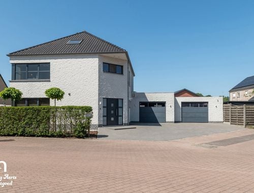                                         Woning te koop in Lommel, € 529.000
