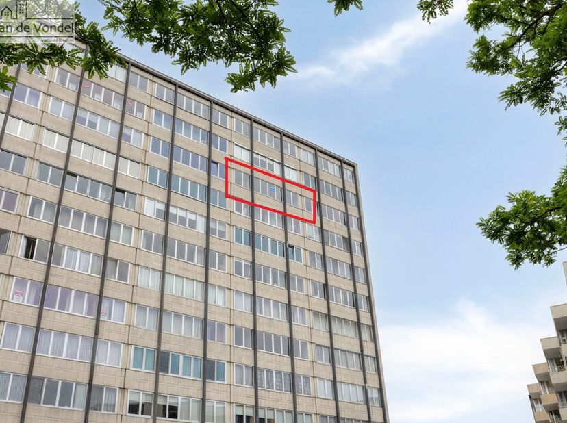 100% Instapklaar appartement met 2 slaapkamers in het hart van Aalst.<br />
Bent u op zoek naar een ruim en instapklaar appartement op een toplocatie?