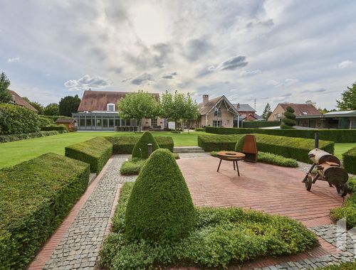                                         Villa te koop in Overpelt, € 1.350.000
