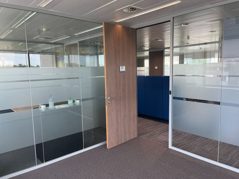 Bien professionnel à louer
                    à 3500 Hasselt