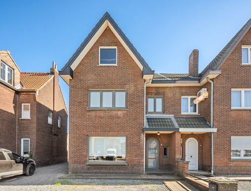                                         Maison à vendre à Houthalen, € 267.000

