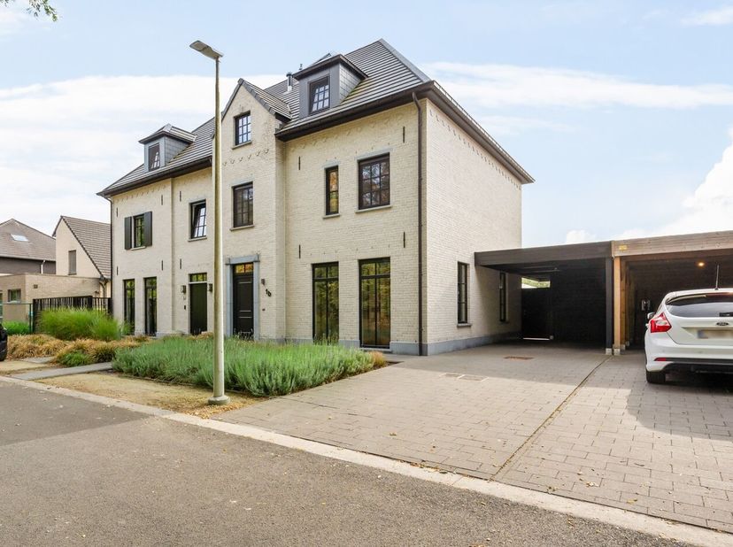Huis te koop in Smedeshof 1 bus B,
                    2280 Grobbendonk