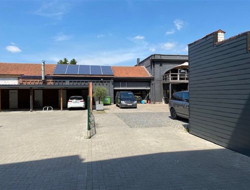                                         Gemengd gebruik te koop in Aalst, € 674.900
