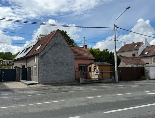                                         Eengezinswoning te koop in Bruyelle, € 87.500
