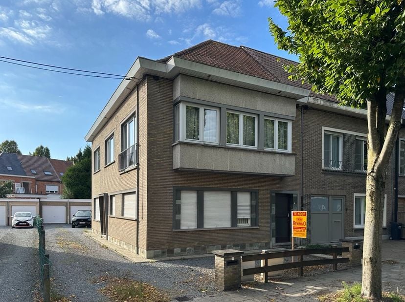 Huis te koop in Lindekouterstraat 14-16,
                    9030 Mariakerke