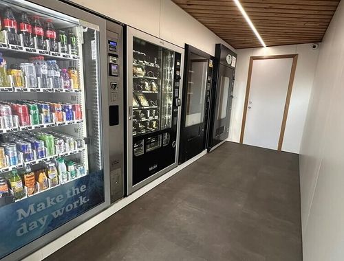                             Bien commercial à remettre à Sijsele
