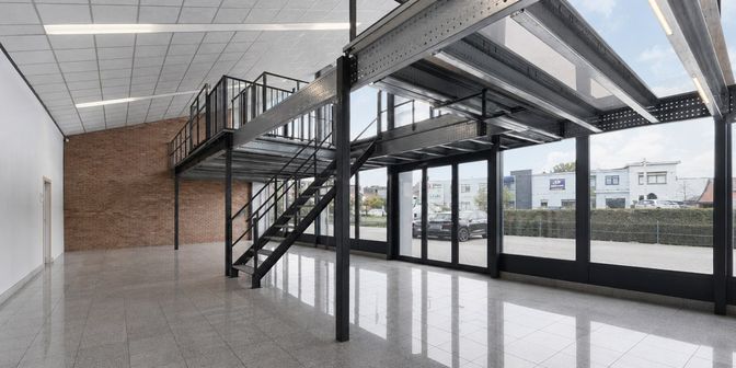 Bedrijfsvastgoed te huur in Steenweg 82, 3540 Herk-de-Stad