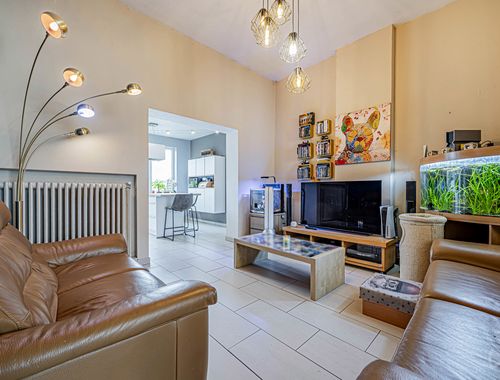                                         Maison à vendre à Ligne, € 245.000
