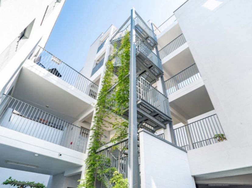 BIEN DE RAPPORT- Faites votre offre!<br />
Découvrez la résidence « Le Corso », un immeuble moderne idéalement situé dans le centre de Mons.<br />
Pou