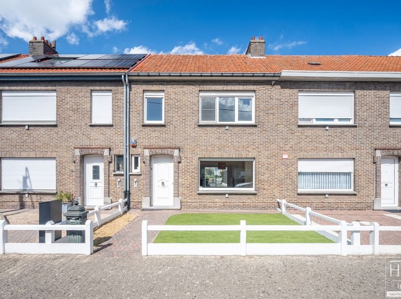 Huis te koop in Willem Bouvier Cartonstraat 16,
                    8710 Sint-Baafs-Vijve