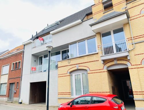                                         Appartement à louer à Beselare, € 720
