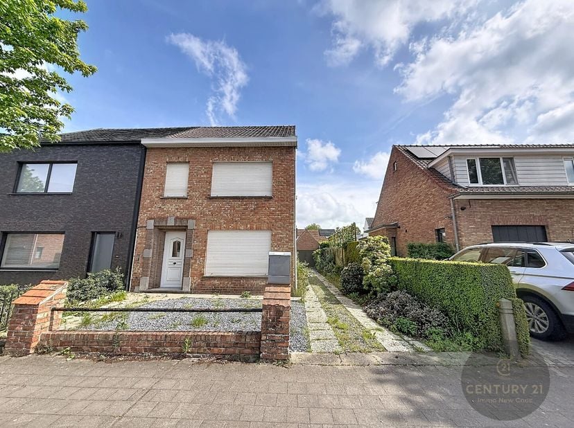 Maison à vendre
                    à 8200 Sint-Andries