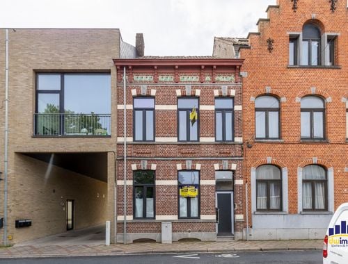                                         Herenhuis te koop in Izegem, € 450.000

