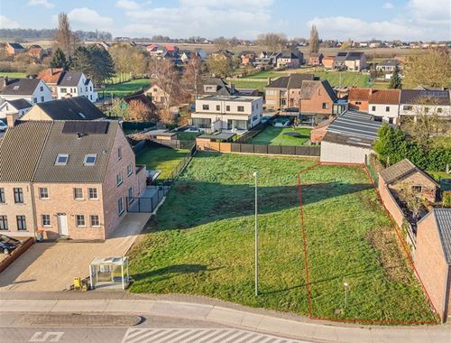                                         Bouwgrond te koop in Martenslinde, € 105.000
