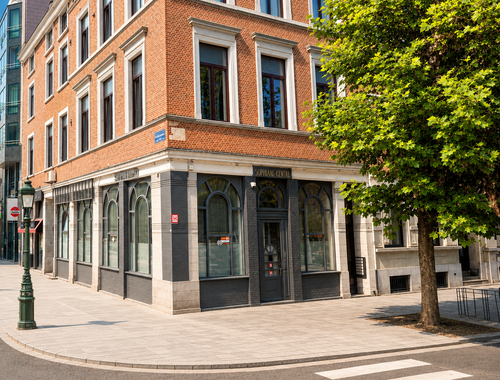                                         Handelspand te huur in Brussel, € 4.900
