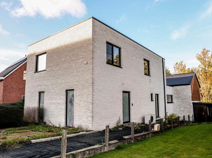 Huis te koop in Pijperzele 34,
                    9620 Sint-Maria-Oudenhove