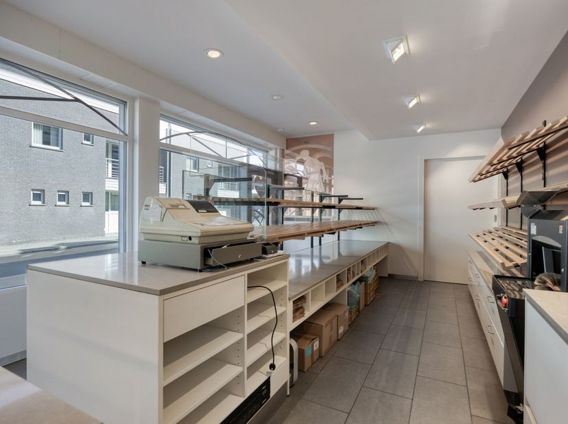 Bien professionnel à vendre
                    à 8511 Aalbeke