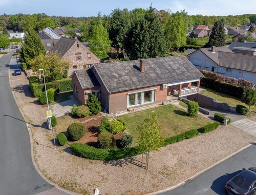                                         Woning te koop in Lanklaar, € 379.000
