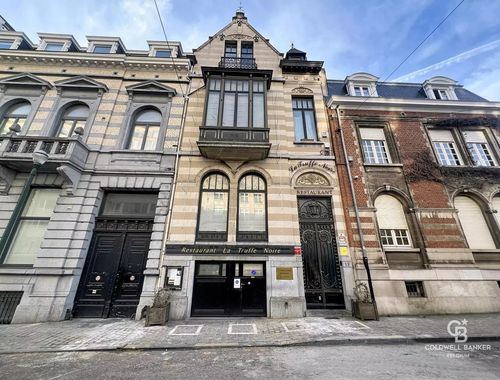                                         Bâtiment commercial à vendre à Ixelles, € 1.290.000
