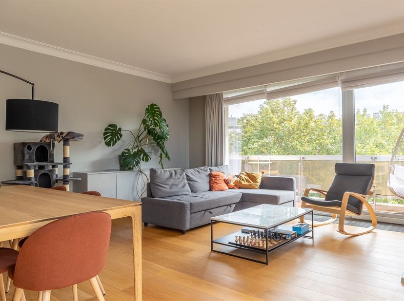 Appartement te koop in ,
                    1180 Ukkel