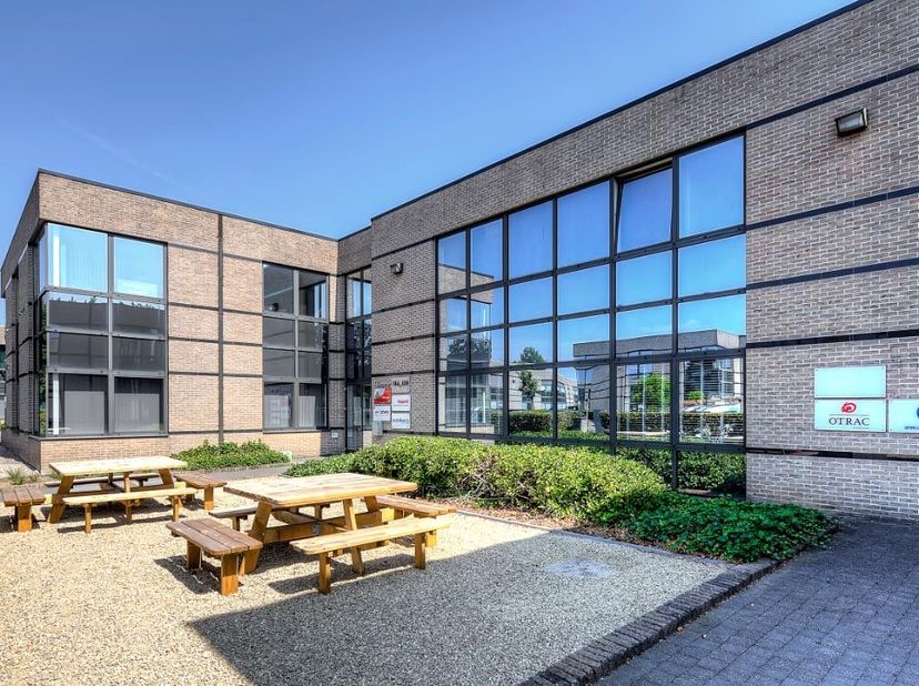 Bedrijfsvastgoed te huur in Generaal De Wittelaan 9-2,
                    2800 Mechelen