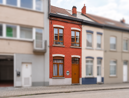                                         Maison unifamiliale à vendre à Petit-Enghien, € 225.000
