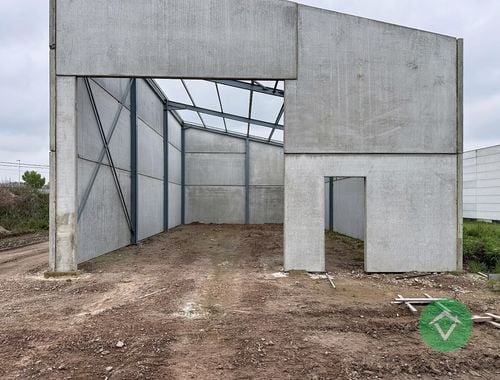                             Opslagplaats te koop in Roeselare
