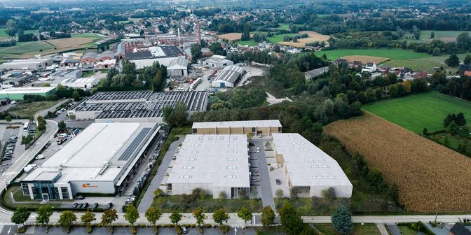Bedrijfsvastgoed te koop in Leeweg 22, 9270 Laarne