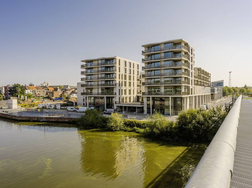 Bedrijfsvastgoed te koop in Havenkaai 1,
                    8500 Kortrijk